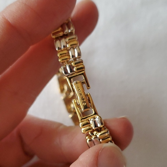 Vintage Monet Sarah Cov D'Orlan gold tone bracelets - Picture 13 of 14